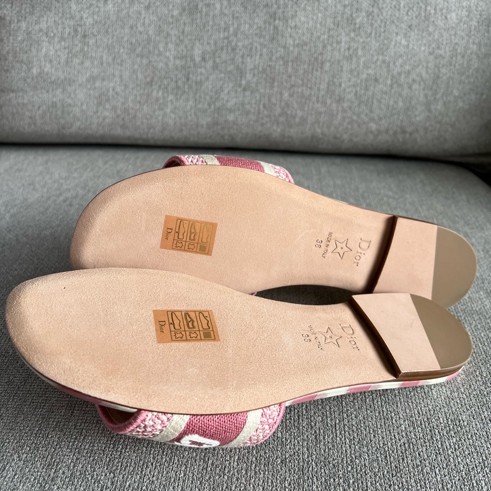 (SOLD) Dior Dway Slides (New w/o tags) - Picture 5 of 12